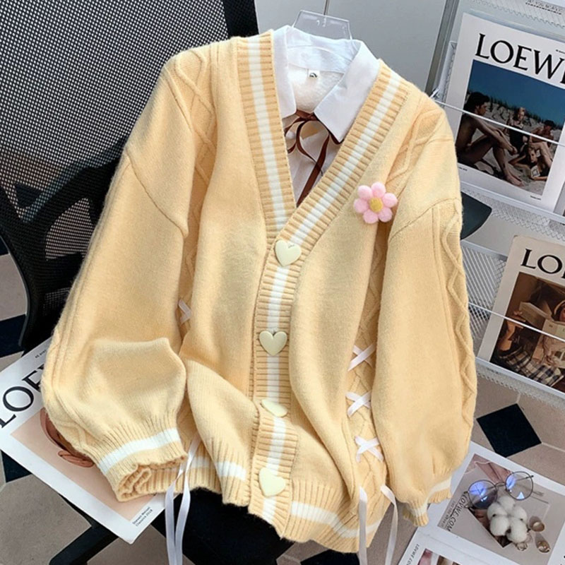Cardigan tricoté à fleurs de S - Japanese Snacks avis et prix
