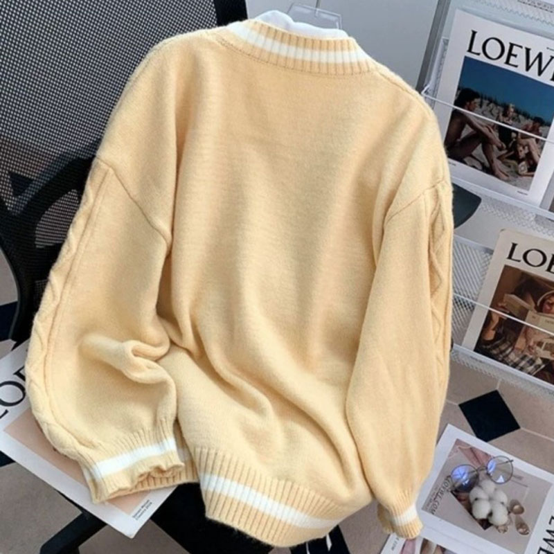 Cardigan tricoté à fleurs de S - Japanese Snacks avis et prix